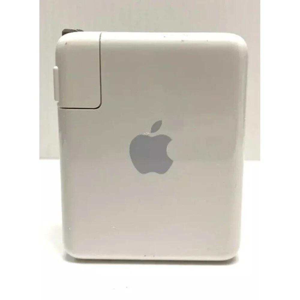 Genuine Apple A1084 Airport Express 54 Mbps Wireless Base Station